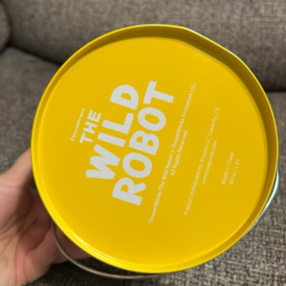 Dreamworks The Wild Robot Movie Popcorn Bucket - Picture 4 of 4